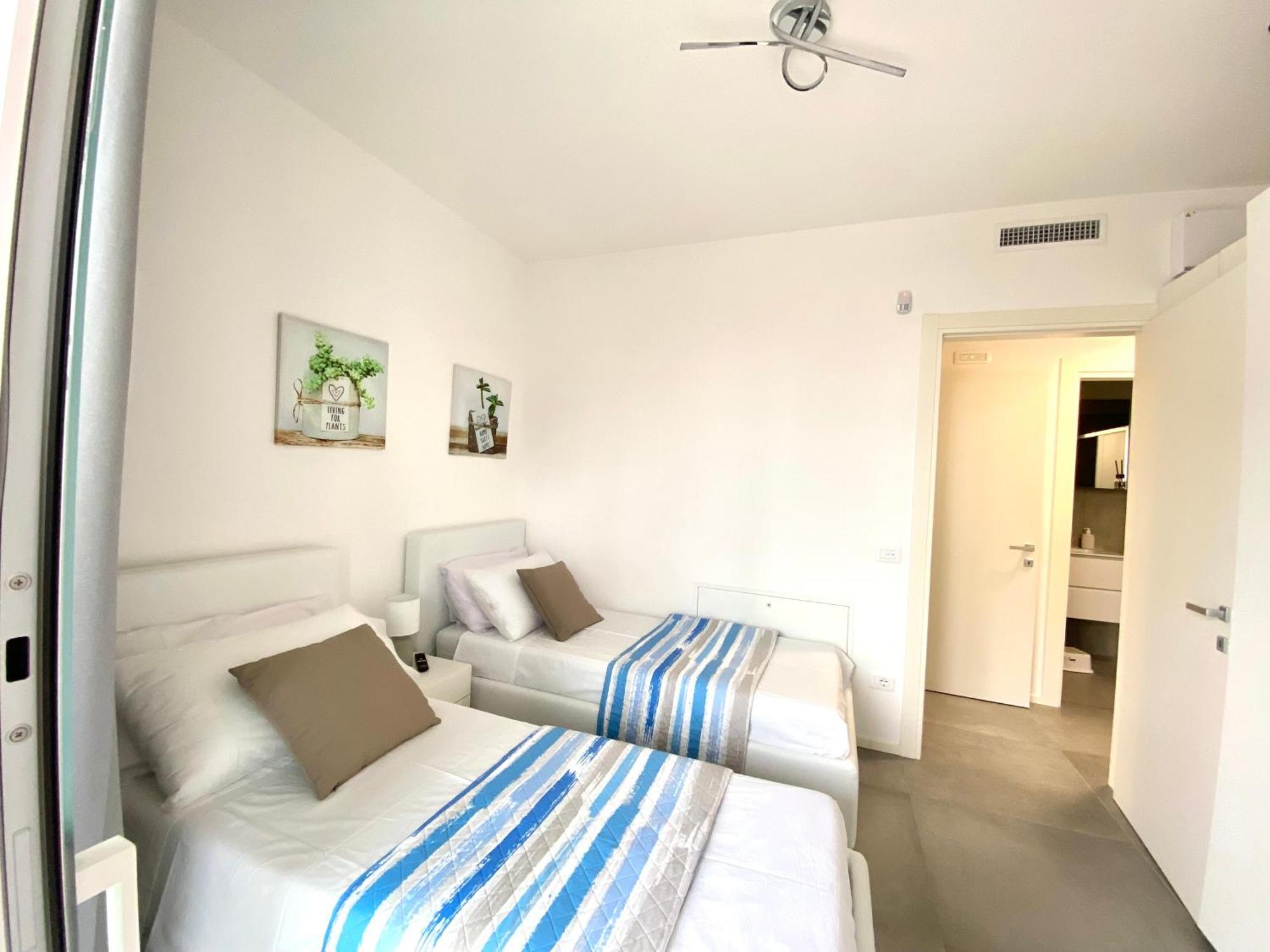 Tahiti Frontemare - - Solo Famiglie * Lido di Jesolo