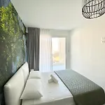 Tahiti Suite Frontemare - Jesolo - Family Apartment