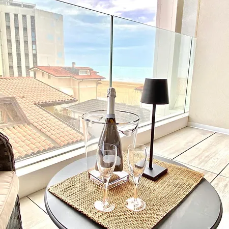 Apartment Tahiti Frontemare - - Family *