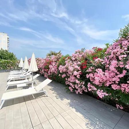 Tahiti Frontemare - - Solo Famiglie Appartamento Lido di Jesolo