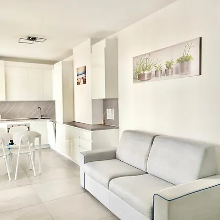 Apartment Tahiti Frontemare - - Family Lido di Jesolo