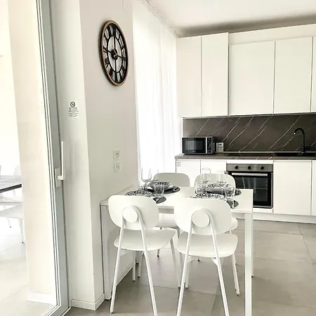 Tahiti Frontemare - - Family * Lido di Jesolo