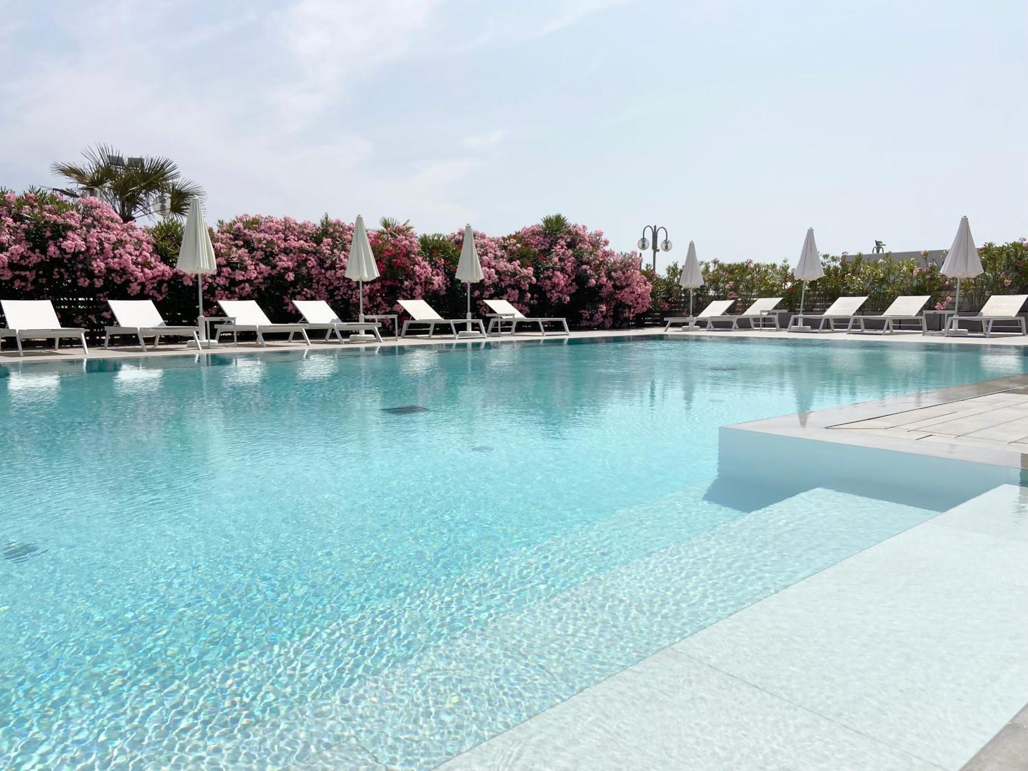 Tahiti Frontemare - - Solo Famiglie * Lido di Jesolo